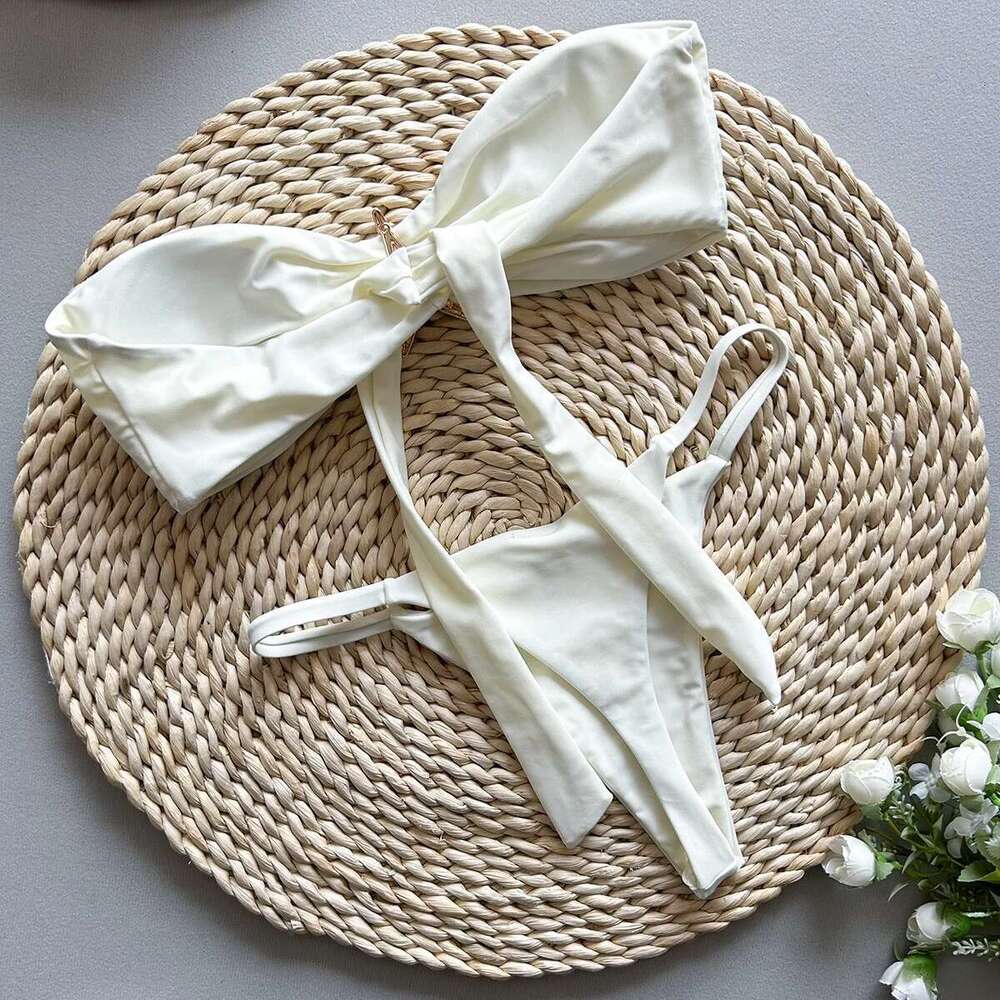 Sexy women's bikini solid color strapless split swimsuit