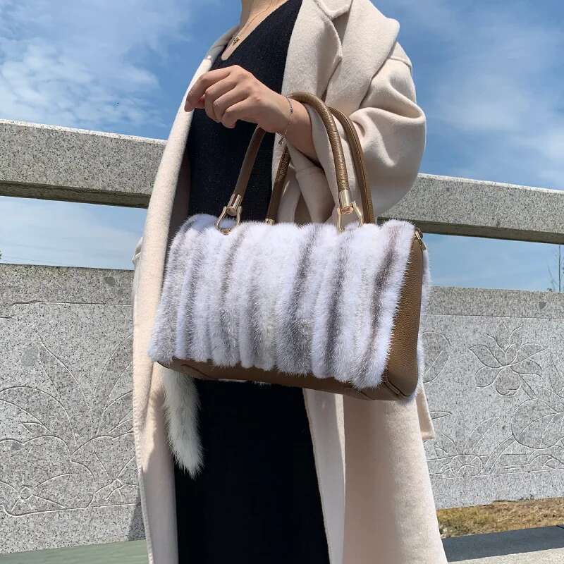 Mink Fur Winter Hand For Women Fashion Day Cluches Shoulder Crossbody Bags Fluffy Warm Messenger Bag