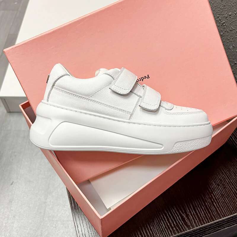 Summer 2025 New Style High Grade Genuine Leather White Casual Sports Thick Bottom Comfortable Women Designer Shoes