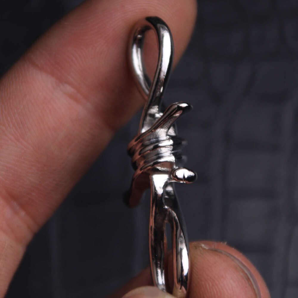 Thorn necklace, dark, sensual, cold, cool, hip-hop, thick collarbone, neck collar, punk alloy accessories, ins style