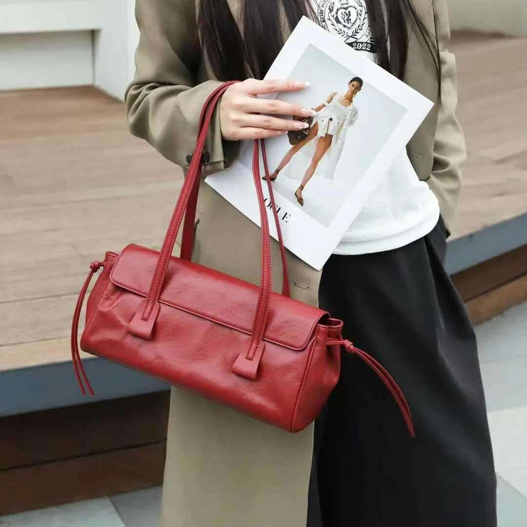 YANATARI genuine leather woman 2025 korean vintage long shoulder bag Handbags ladies high-capacity underarm Bag