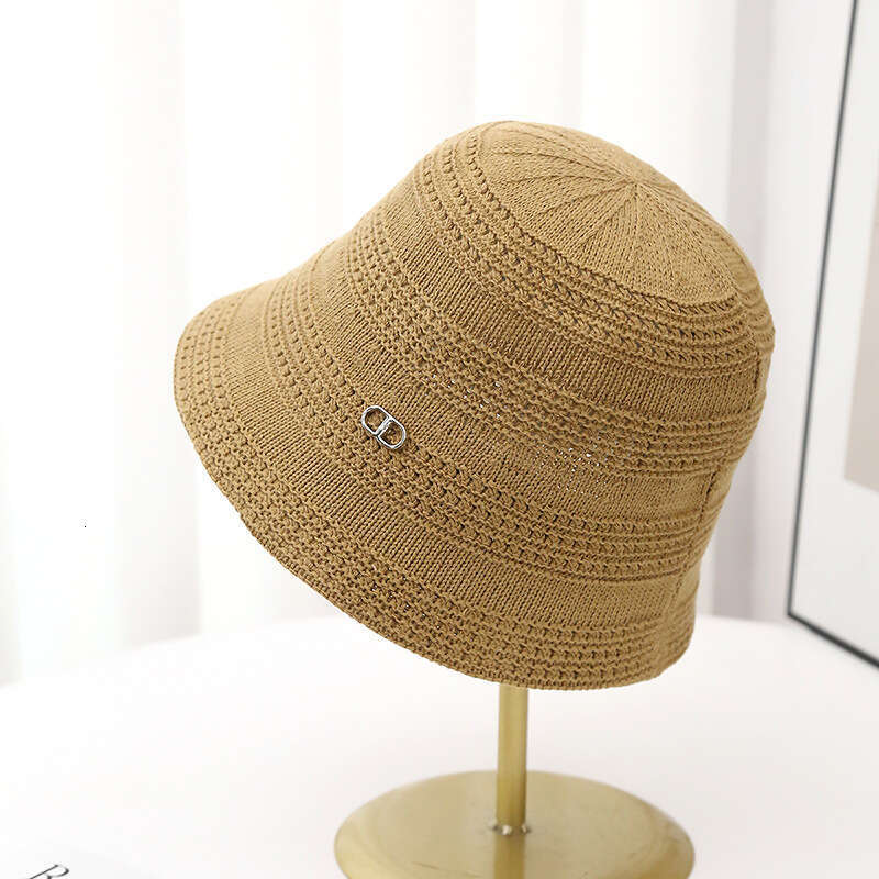 2024 Spring and Autumn New Breathable Bucket Women's Foldable Leisure Basin Summer Plain Face Small Knitted Hat