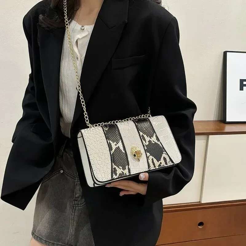 Hawk Head Bag 2023 New Single Shoulder Crossbody Bag Is A Popular Female Hand Bags PU Purses And Handbags Designer KURT