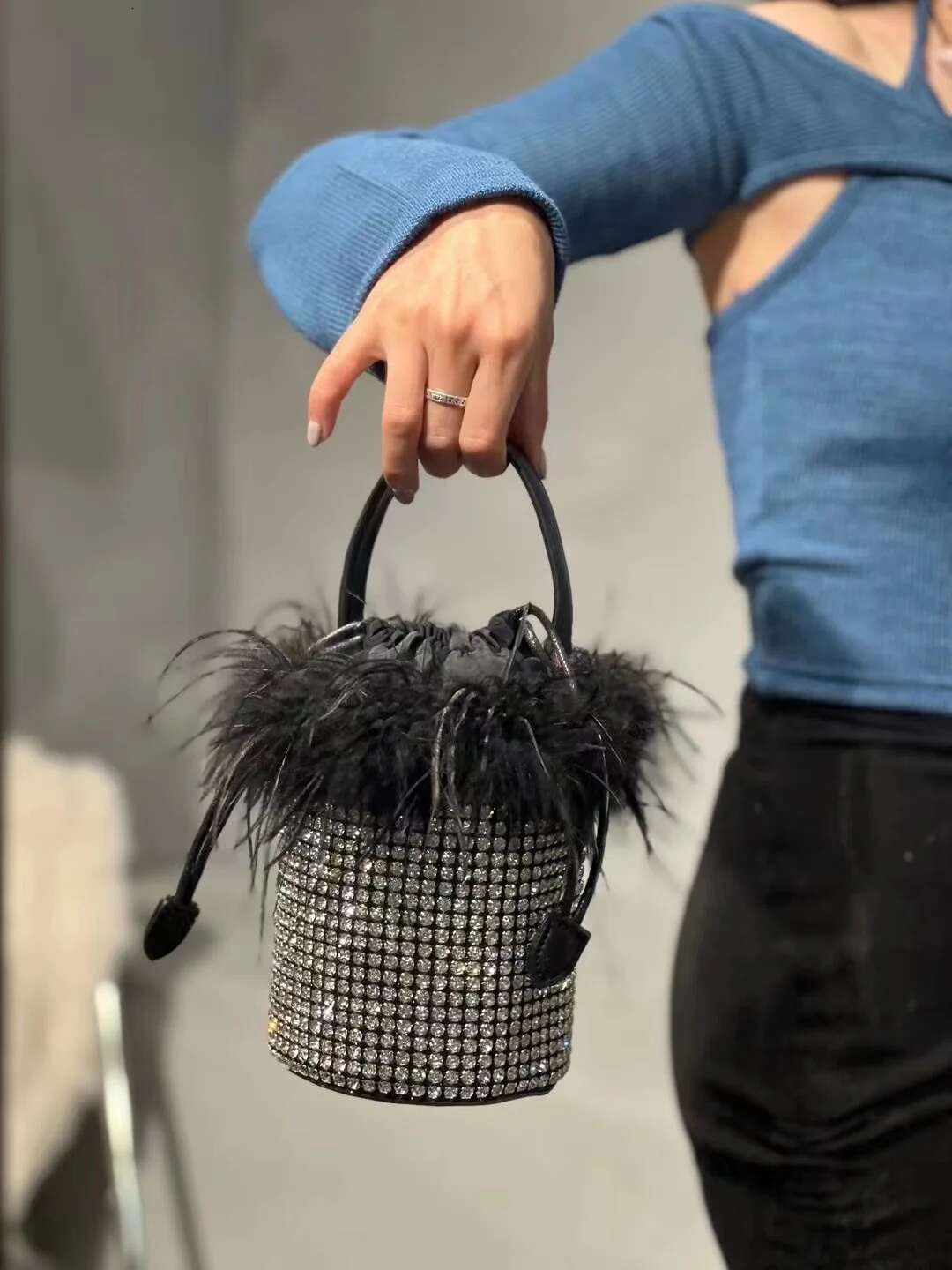 Fashion Ostrich Hair Bucket Women's Handbag Glitter Rhies Dia Evening Wedding Party Clutch Purse Shoulder Bag