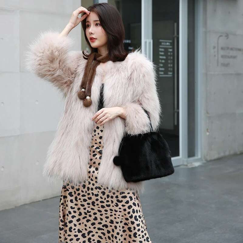 Real Mink Fur Women Party Handbag Winter Plush Ladies Clutch Crossboby Bag With String And Two Balls