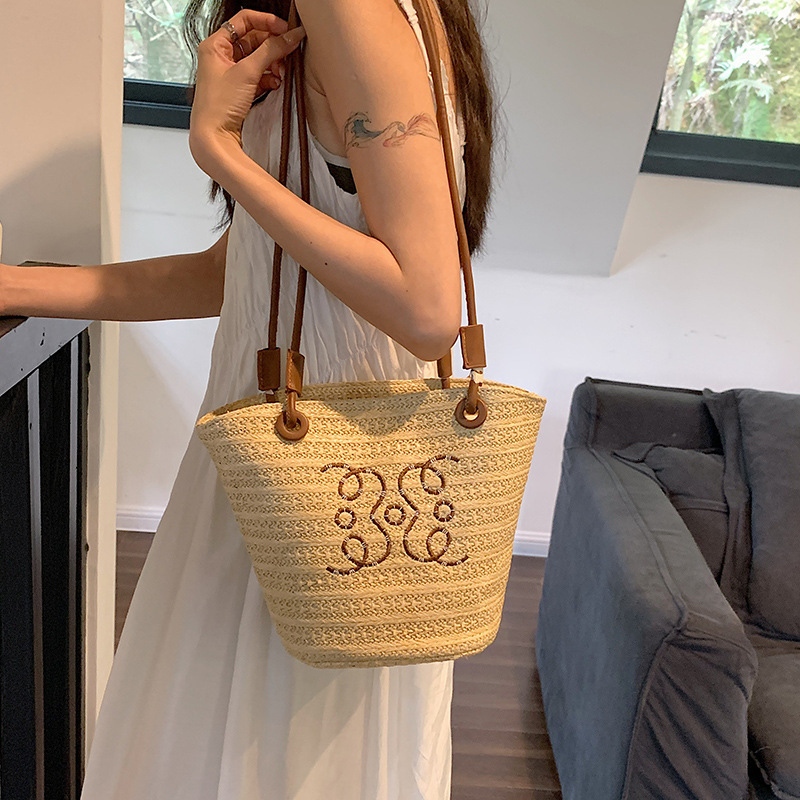 2025 New Women s Large Capacity Woven Bag Fashion Designer Original Handbag Summer Beach Straw Bucket Bag Leisure Storage Bag Crossbody Bag Shoulder B