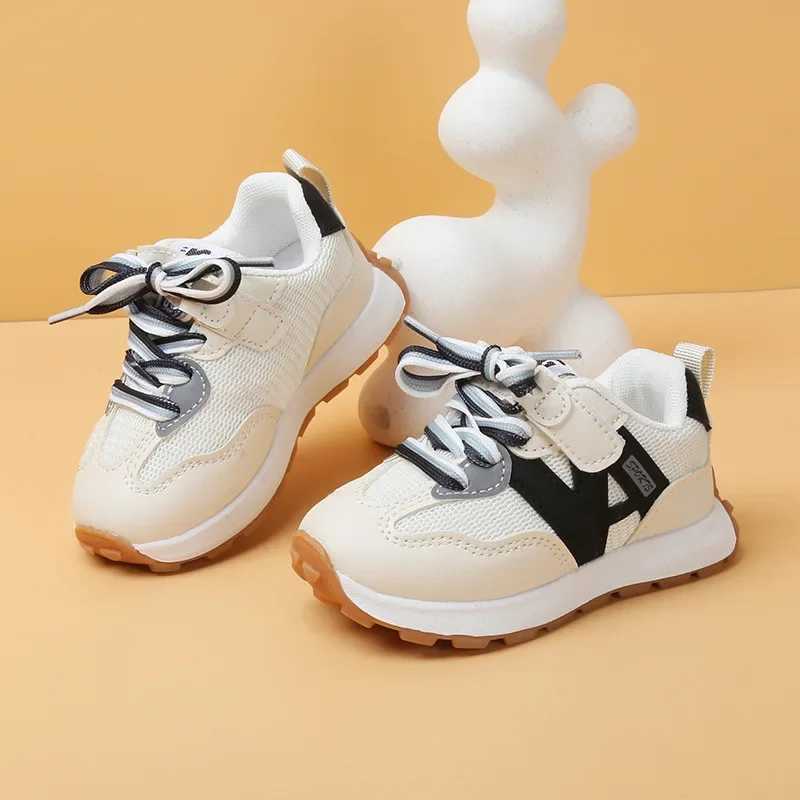 Childrens sports shoes boys and girls sports running shoes anti slip soft sole breathable mesh casual childrens flat shoes spring and autumn W250318