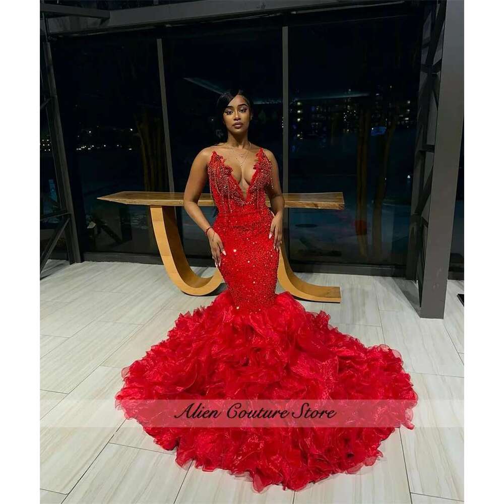 Charming Red Prom Dresses 2025 Sweetheart Beading Dias Ruffles Birthday Party Dress For Black Girls Customized Dr0318
