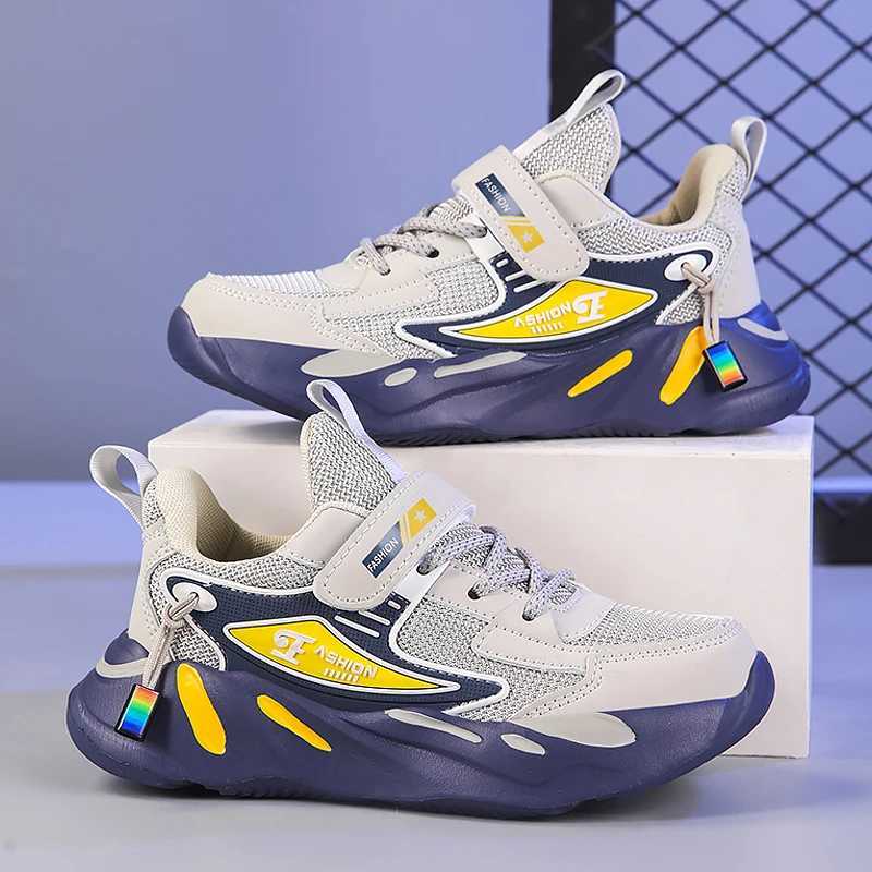 Childrens mesh sports running shoes are breathable and non slip suitable for girls casual running and childrens sports shoesXJ250318