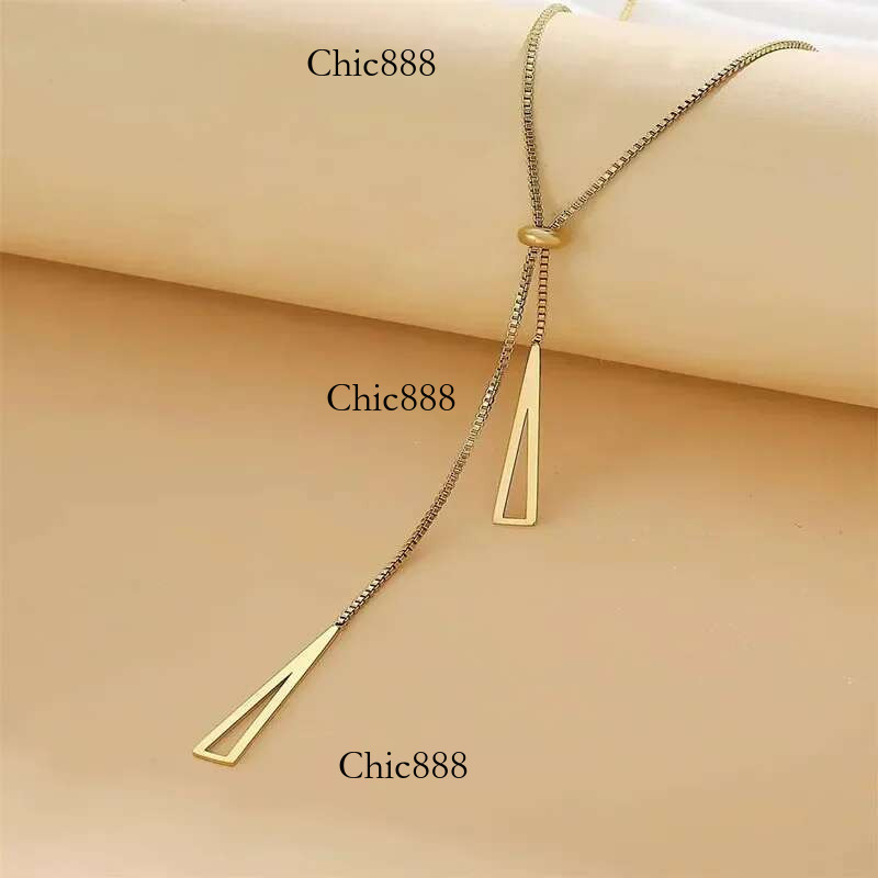 Metal Style Sier Color Triangle Pendant Necklace Fashionable Simple Charm Y Lariat Necklaces for Women Boho Minimalist Jewelry