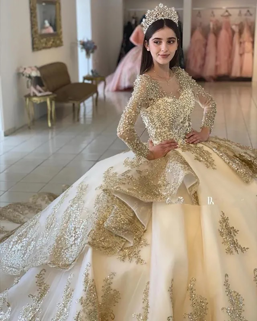 2025 Champagne Beaded Quinceanera Dresses Lace Up Appliqued Long Sleeve Princess Ball Gown Prom Party Wear Masquerade Dress