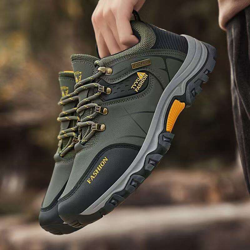 Spring new hiking men, breathable construction site anti slip wear-resistant sports and leisure work shoes, labor protection shoes for men