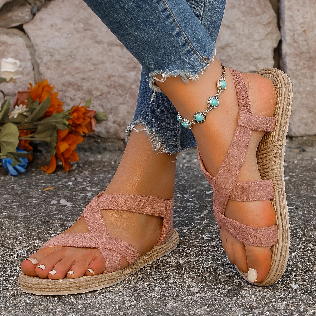 Womens fashion solid color features trend anti-slip wear-resistant soft soled flat sandals 250318