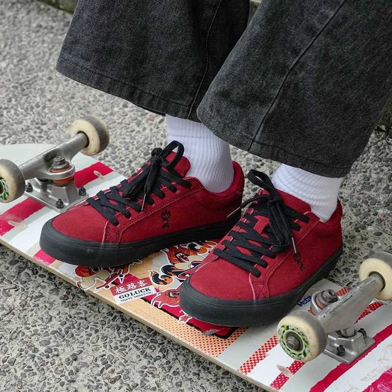 Jewelry Red Casual Shoe Vcani Men Skate Shoes Unisex Sport N-slip Footwear Genuine Leather for Walking Breathable Y250318