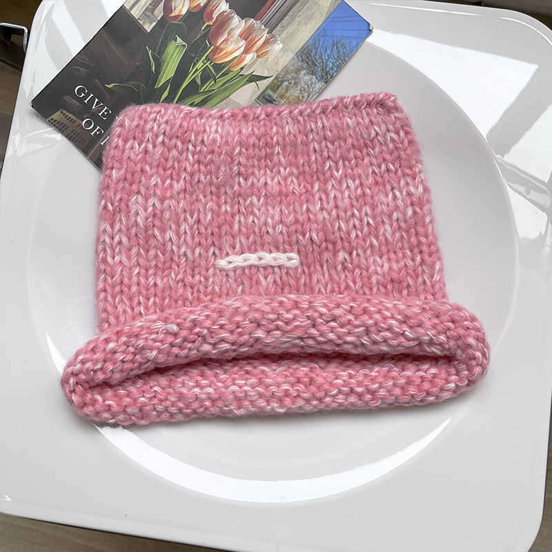 Korean version of new cute cat ear knitted wool for children's autumn and winter fashion, thickened warm hood, cold hat