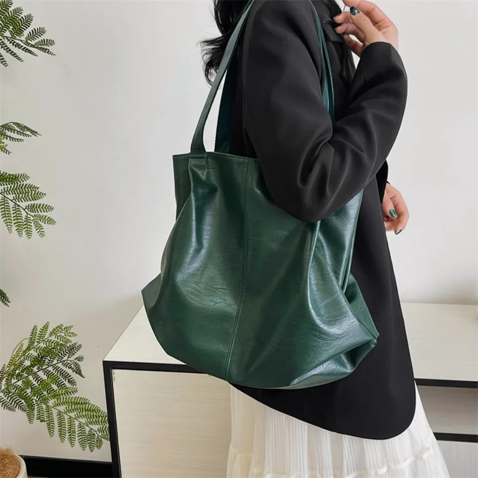 Solid Color Pu Leather Tote Bag Fashionable Shoulder Bag for Women 2025 Perfect for School Office and Shopping Large Capacity R250318