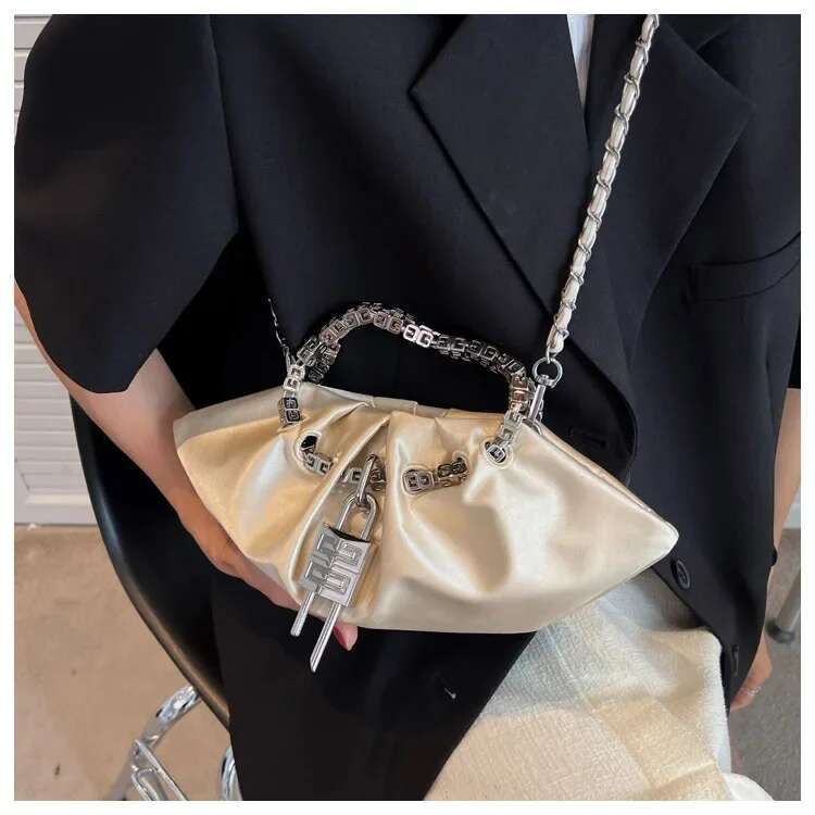 New Fashion Chain Handbags For Women Crossbody Designer Shoulder Bag Black Female Purse Sac Femme
