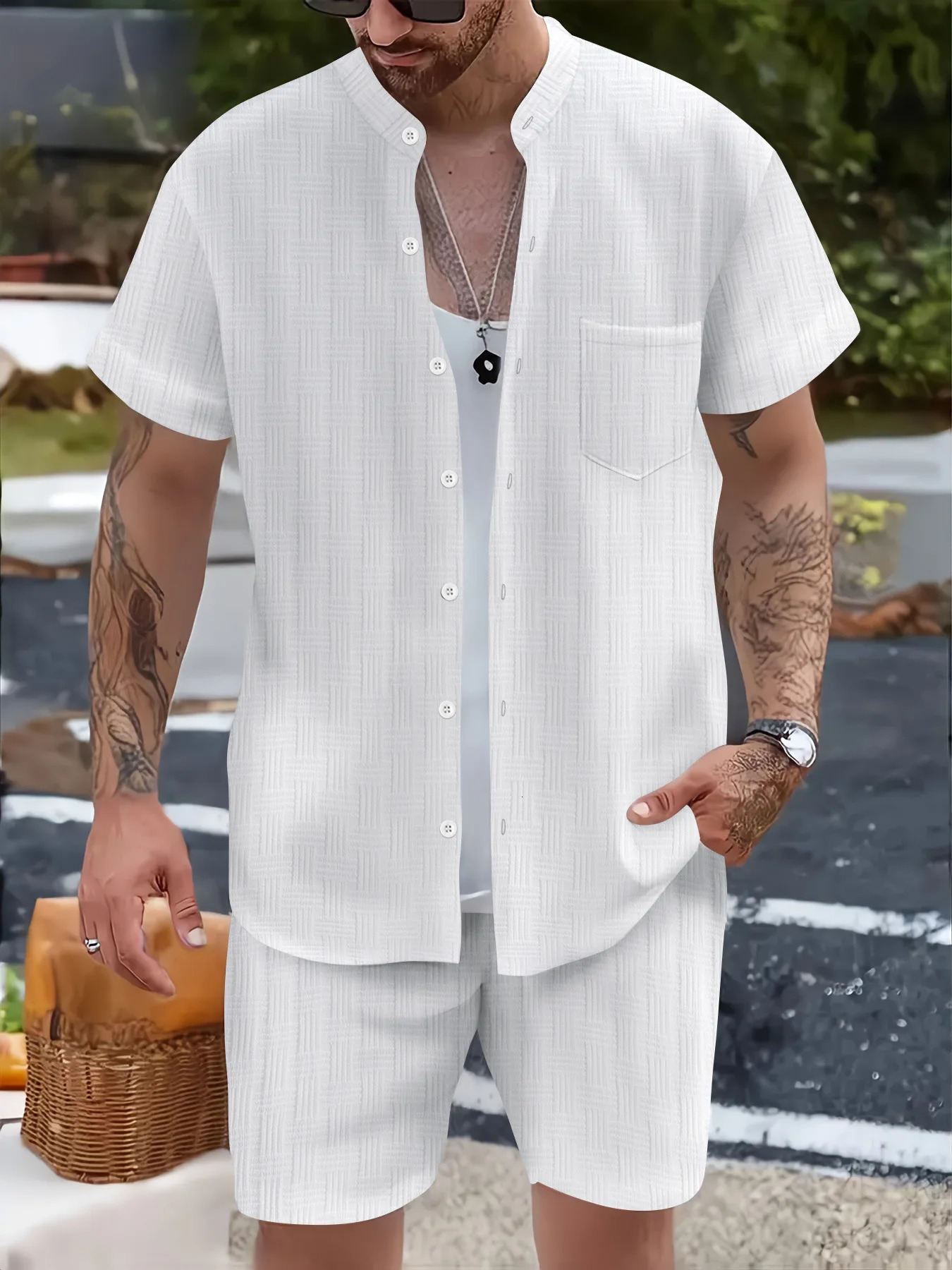 European and American mens summer fashion stand up collar short sleeved casual beach solid color 250317