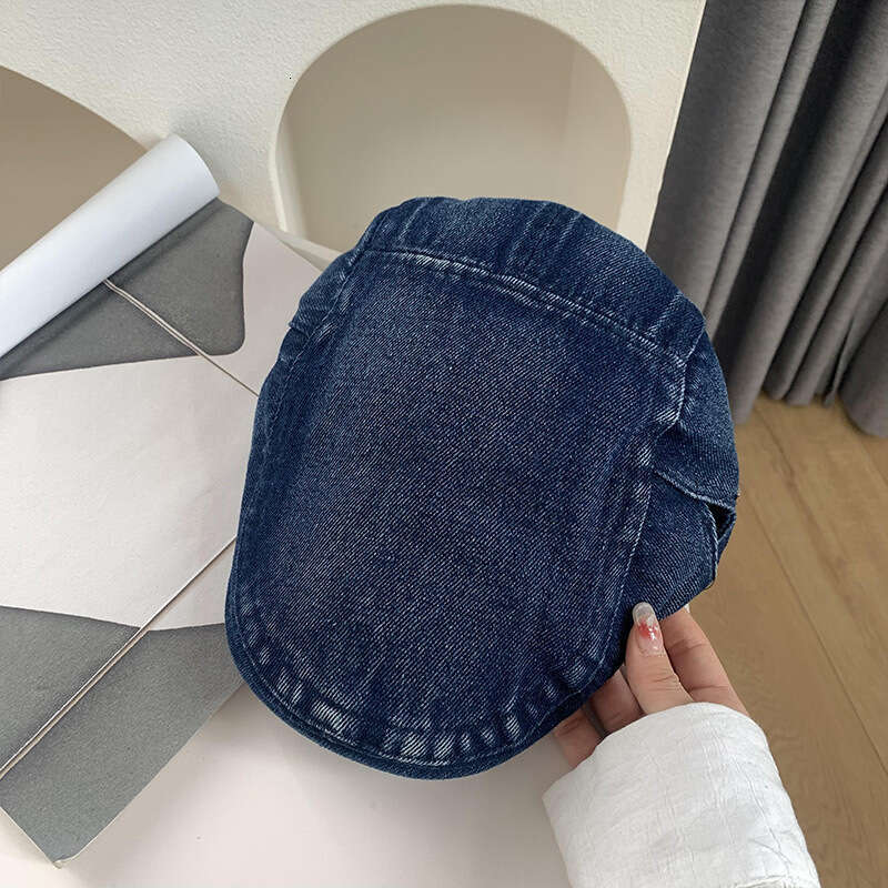 Washed denim forward women's Korean version big head circumference showing face small beret British style artistic hat