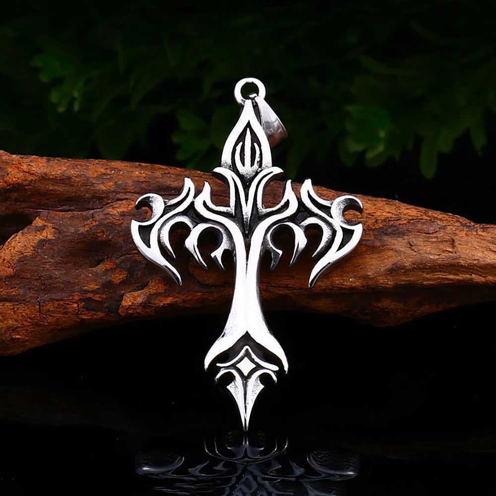 Retro 316L Stainless Steel Flame Cross Pendant Necklace Hip Hop Fashion Casting Mens Necklace Party Jewelry Gift Direct Shipping W250318