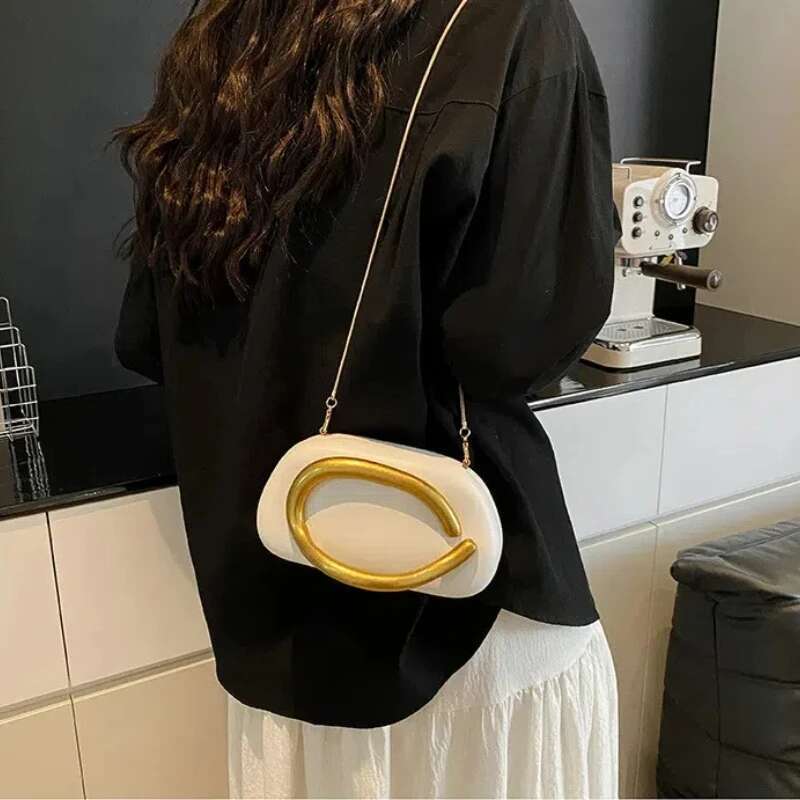 Small Square Bags For Women 2025 New Leather Crossbody Ladies Metallic Chain High Quality Fashion Shoulder Bag Woman
