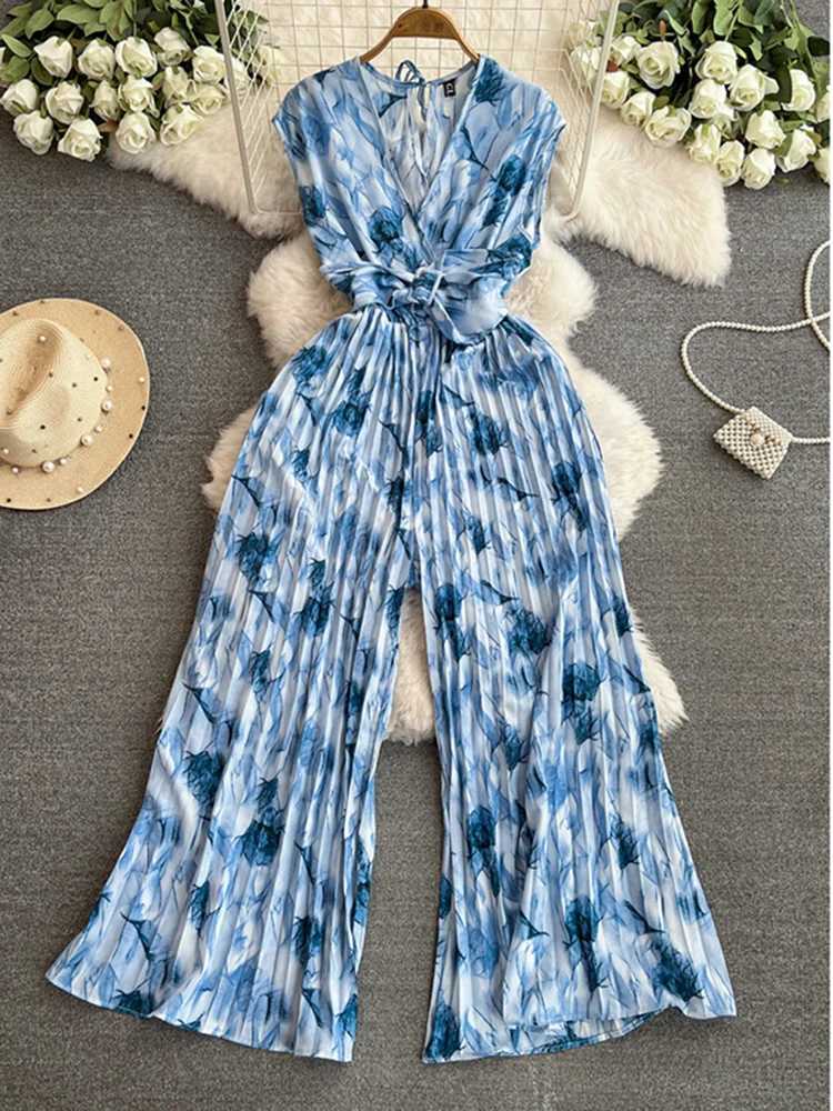 Summer womens jumpsuit casual vacation style V-neck rainbow tie bow jumpsuit new waist womens jumpsuit FC186 X2503181