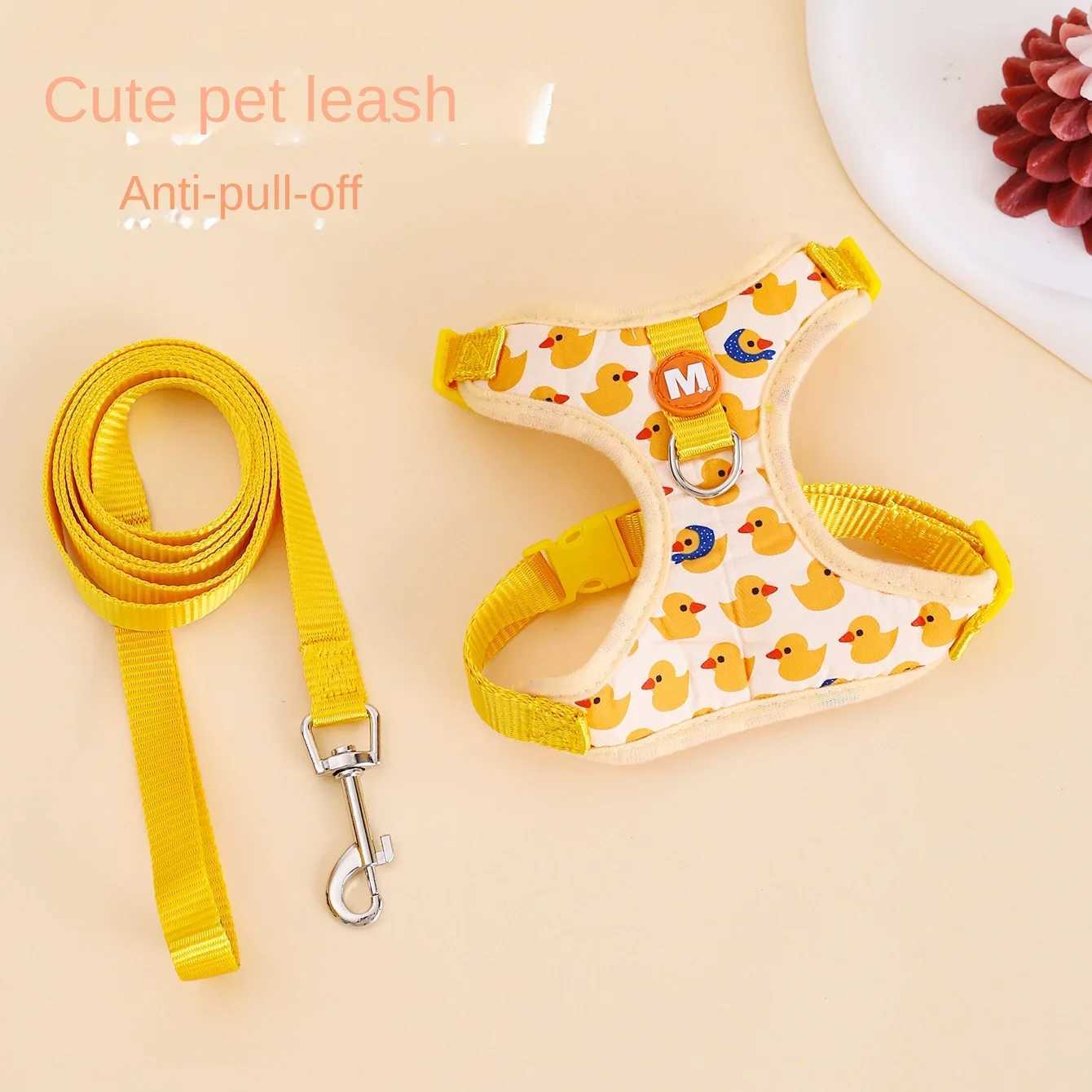 Cat Leash Cute Little Yellow Duck Anti-breakaway Vest Style Adjustable Pet HarnessT250318