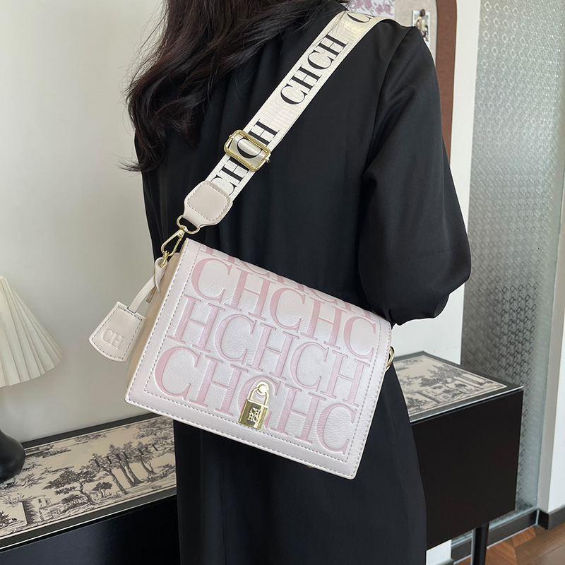 New Trendy Women's Stylish And High-End, Wide Strap Square Bag, Single Shoulder Diagonal Cross Bag