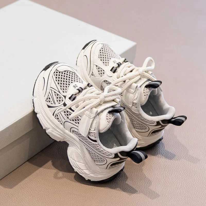 Childrens casual sports shoes autumn soft soled anti slip baby shoes baby first step shoes baby walking shoes W250318