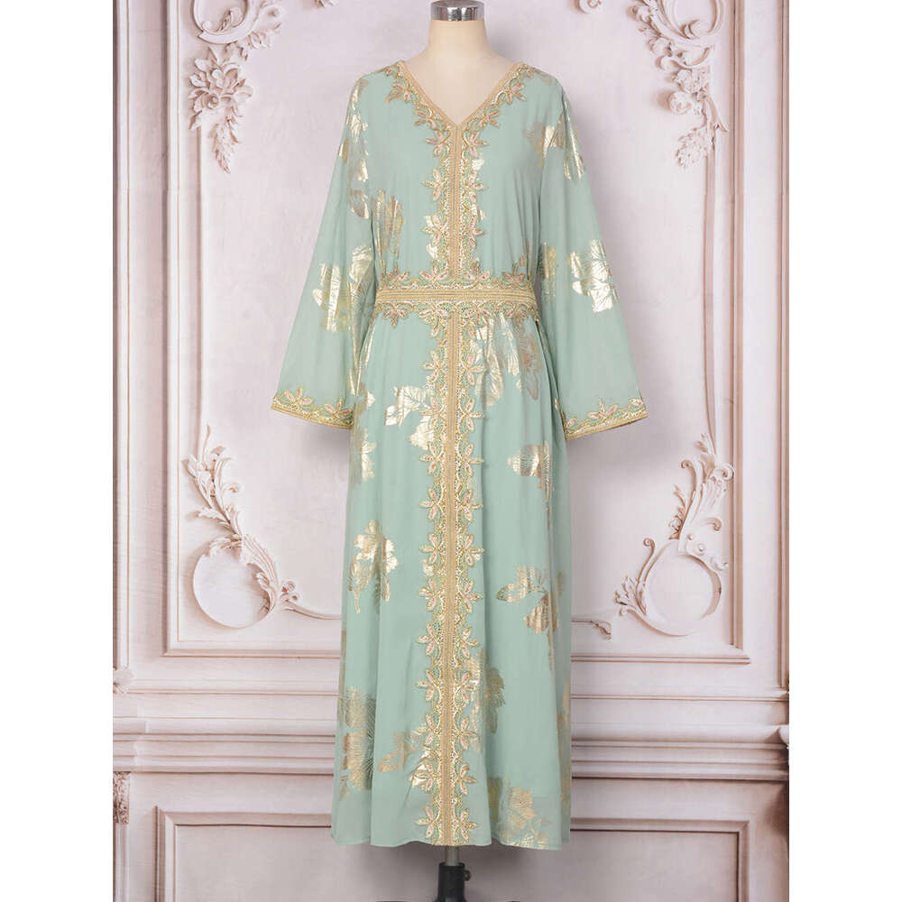 Mt060 Fashion New Hot Stamped Muslim Women's Long Dubai Tourist Dress