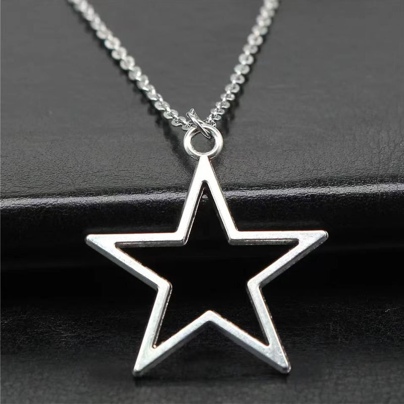 Hollow-out Large Pentagram Pendant Necklace Women's Fashion Simple Vintage Choker Collarbone Chain Jewelry