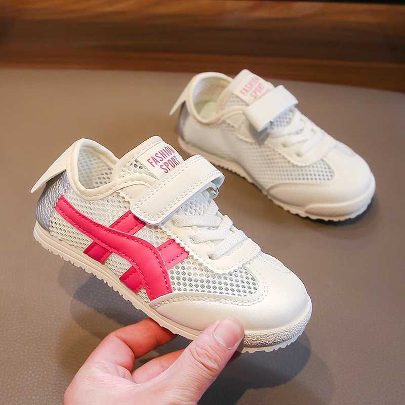 Sports shoes breathable mesh casual shoes childrens light running shoes single mesh Forrest Gump shoes young shoes W250318