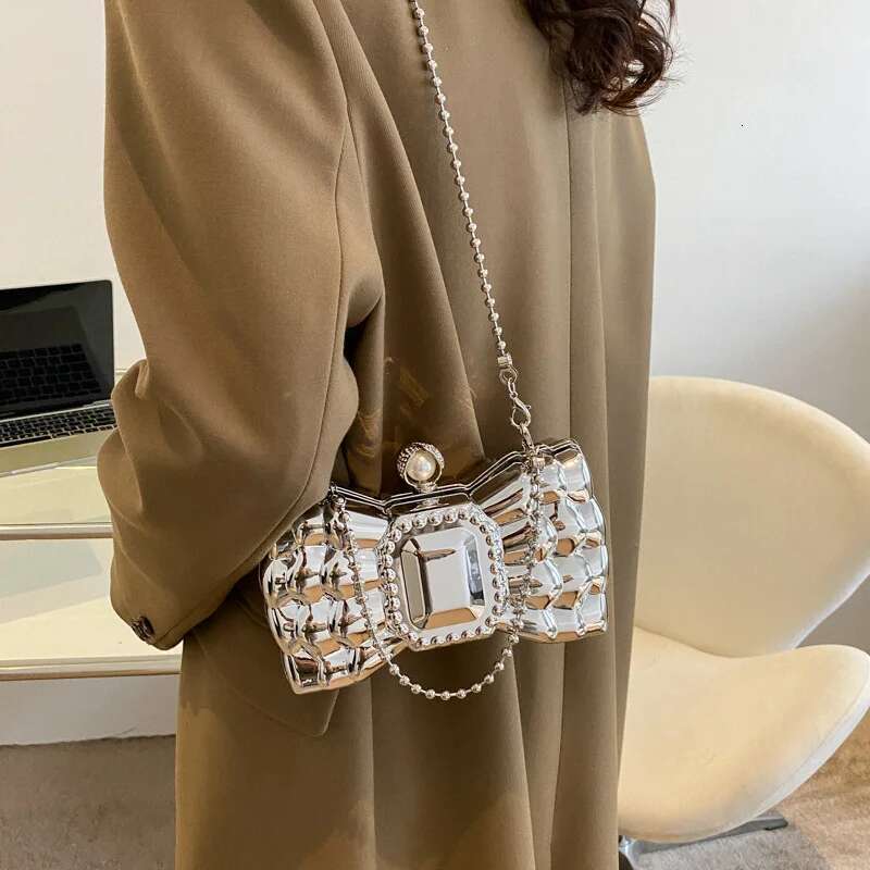 Bow Evening Bags For Women 2023 New Hip Hop Small Purse Fashion Party Crossbody Mobile Phones Cute Woman Shoulder Bag