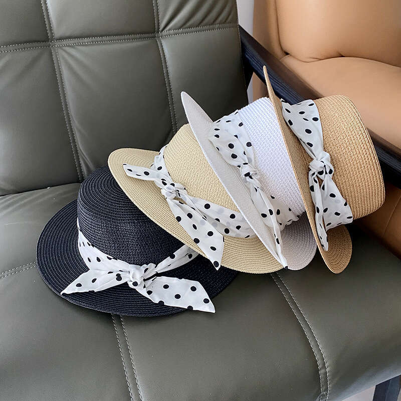 Flat top women's summer small fresh beach travel vacation sun protection and sunshade hat, polka dot flat edge grass hat