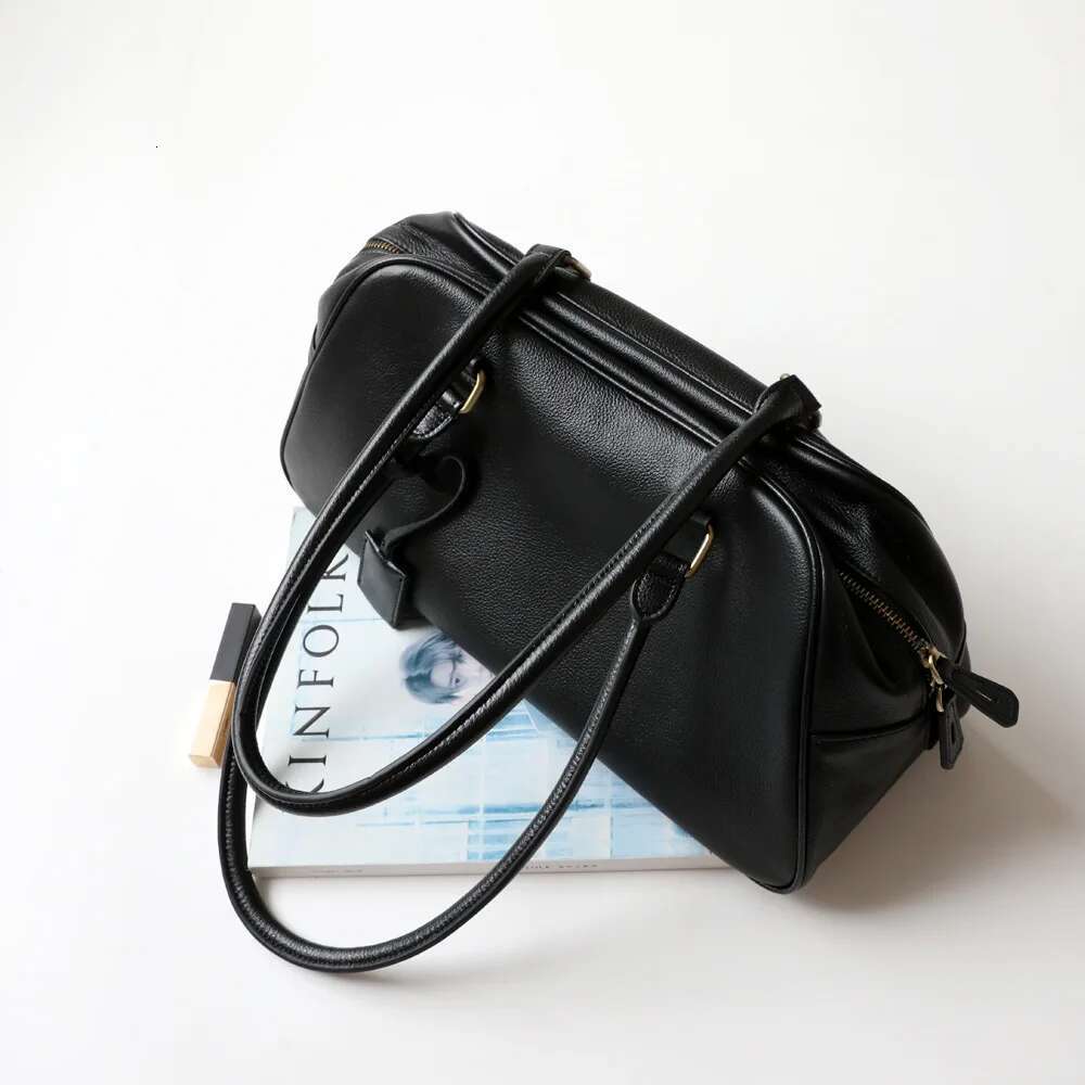 New Winter Genuine Women Large Retro Bags 2024 Cowhide Leather Commute Handbags High Quality Simple Shoulder Bag Brown