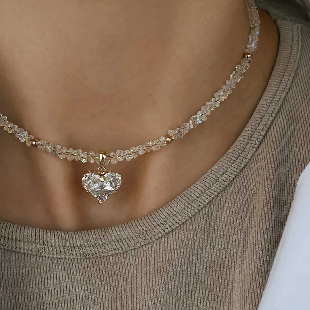 Fashionable retro sexy zircon heart-shaped pendant necklace for women Bohemian geometric Baroque transparent crystal chain jewelry W250318