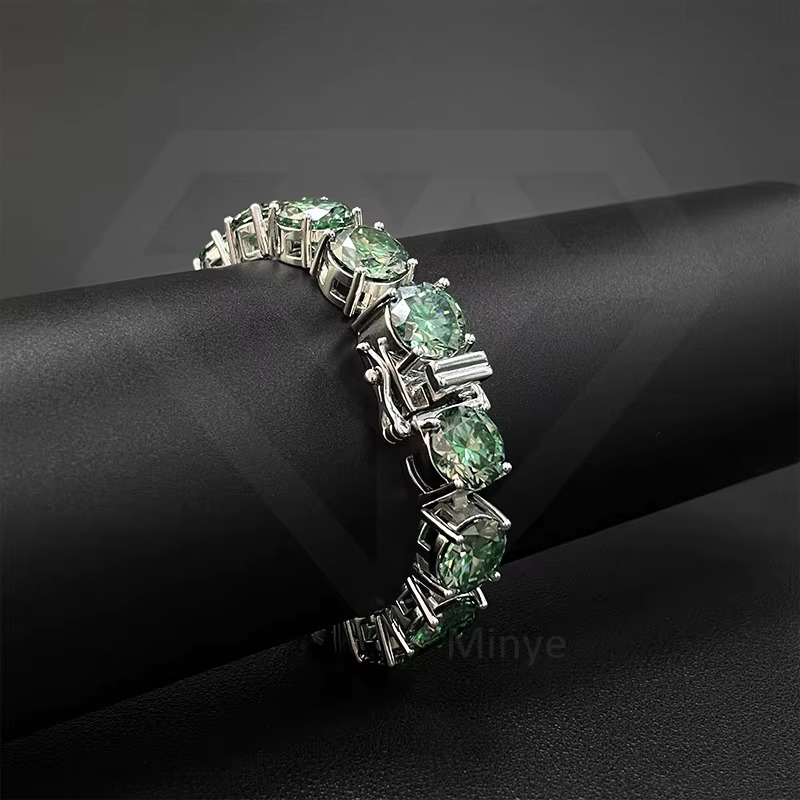 Women Fine Jewelry S925 Sterling Silver Tennis Bracelet Green Moissanite Iced Out Tennis Chain