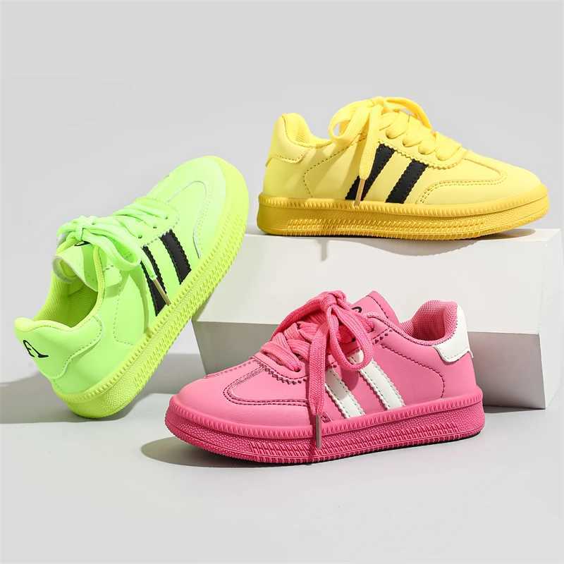 Childrens shoes sports shoes size 27-36 yellow breathable boys and girls casual shoes mid to large size childrens training shoes for all seasonsXJ2503