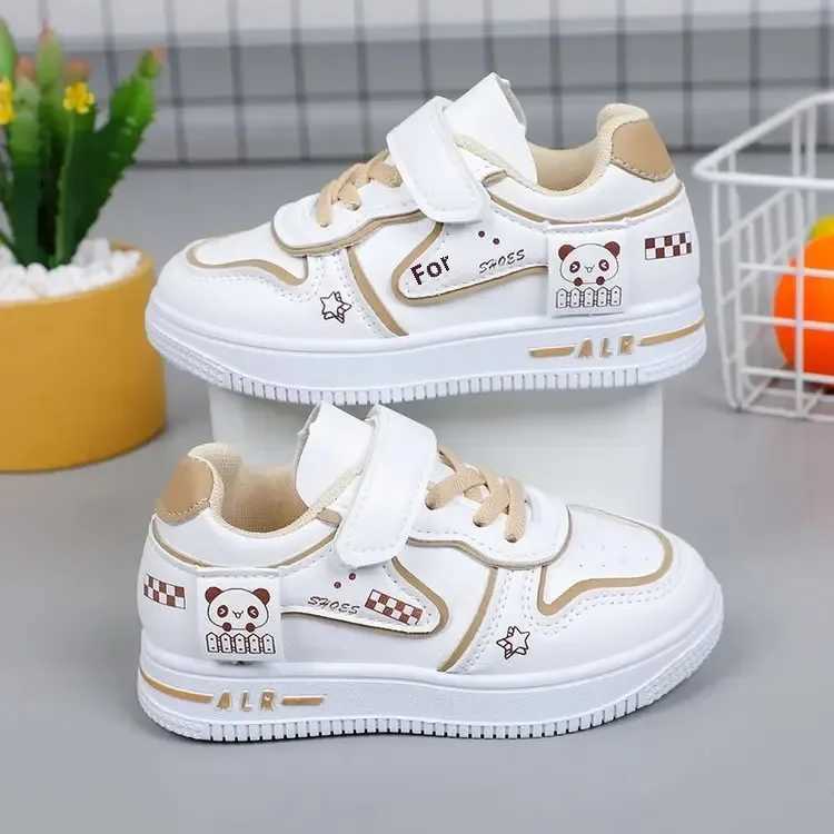2025 childrens sports shoes teenagers outdoor shoes girls casual shoes boys soft soled sports shoes school shoes childrens shoes W250318