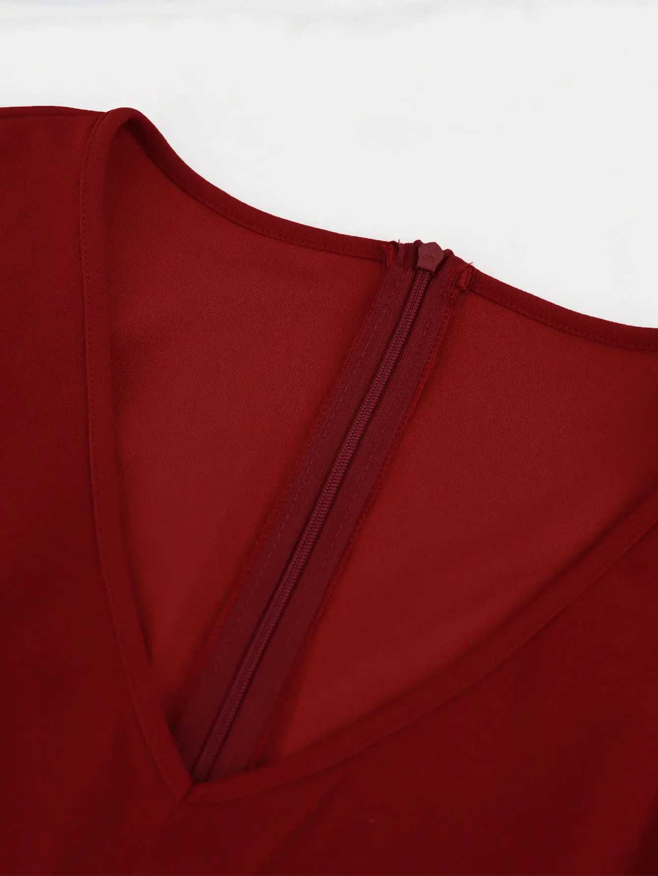 Fashionable V-neck jumpsuit for women high waisted slim fit sleeveless wide leg pants elegant and unique casual one-piece casual version for weight lo