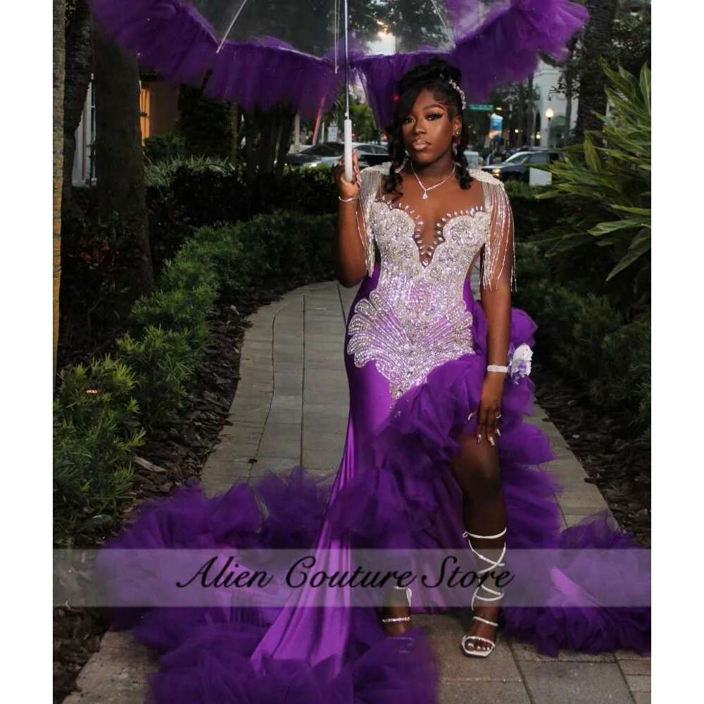 Purple Dia Long Prom Dress For Black Girls 2025 Split Ruffle Sparkly Bead Crystals Birthday Party Gown Customized Dr0318