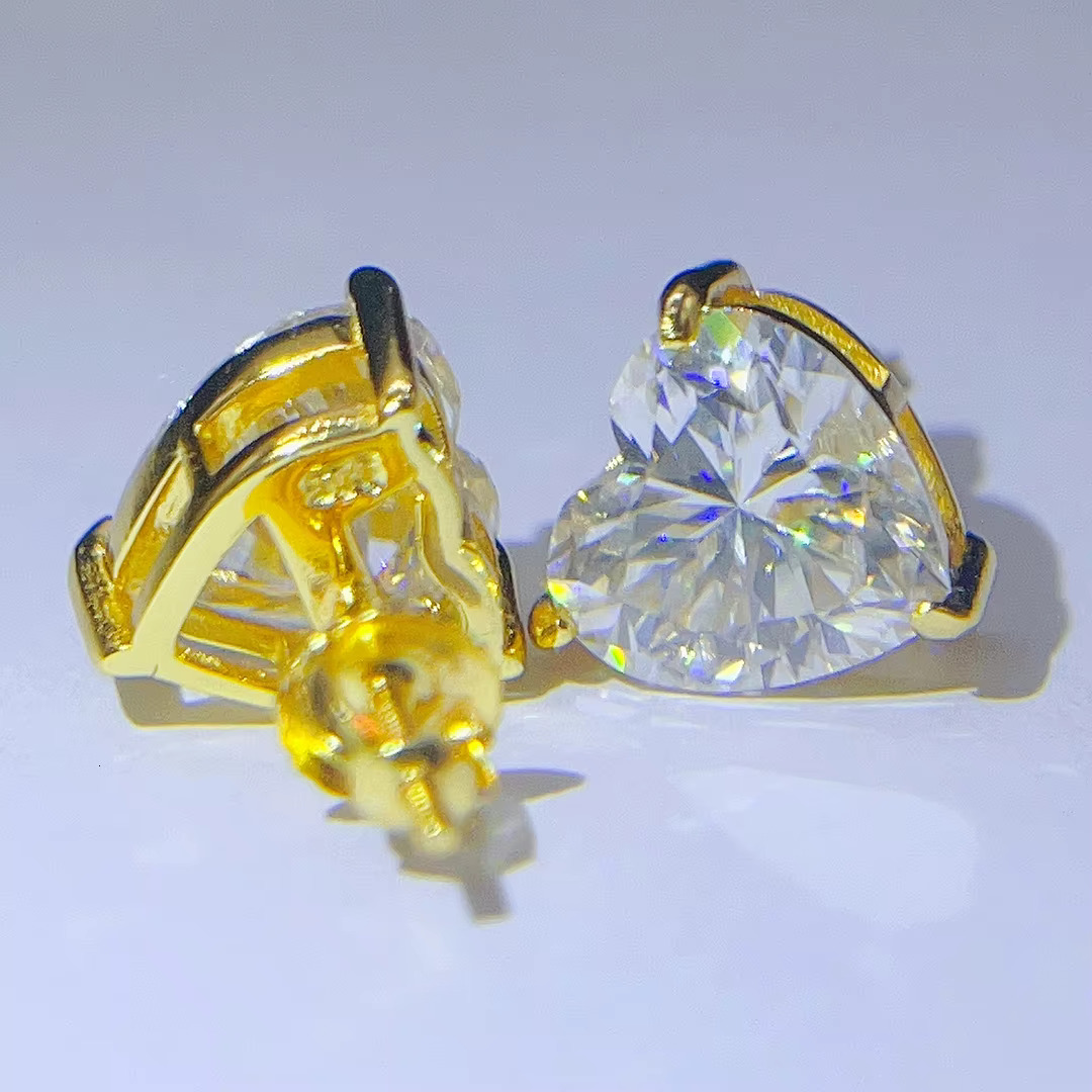 Wholesale Price Heart Shape VVS Moissanite Diamond Ear Studs Screw Back Stud Earring for Women Stud Earrings