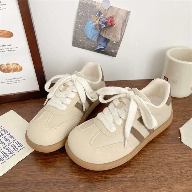 Women's Autumn New Fashion Trend Wide Toe Soft Comfortable Flat Outdoor Casual Sports Shoes