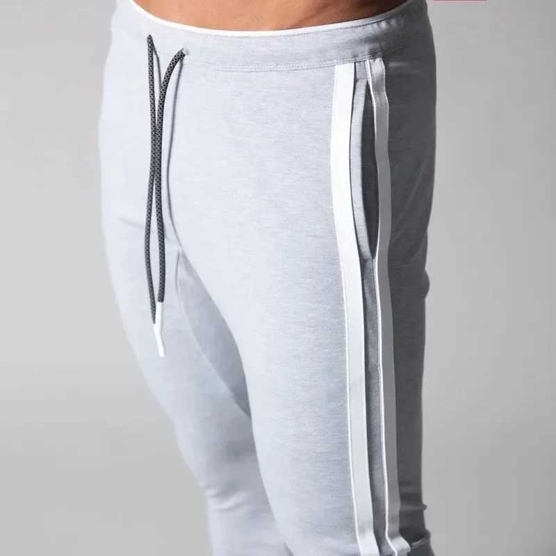 Joggers Men Striped Sweatpants Casual Long Pants Men Fitness Running Workout Track Trousers W250318