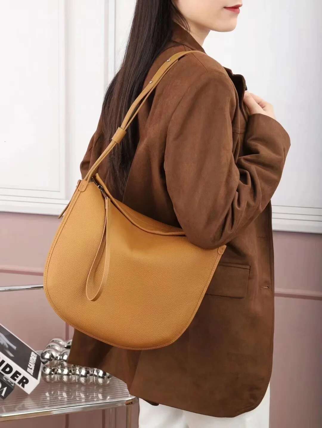 2023 High Quality Women Saddle Bag New Genuine Leather Female Versatile Handbags Ladies Simple Large Shoulder Crossbody Bags
