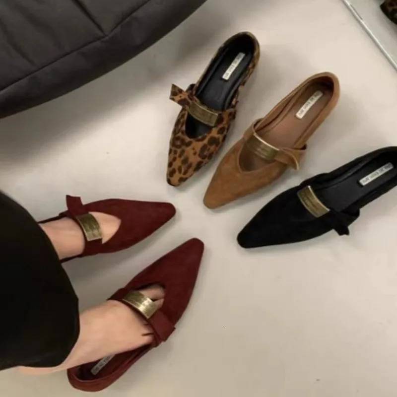 Women Flats Spring Autumn Retro Loafers Shoes for Women Trend Pointed Toe Women Shoes Mary Jane Shoes Zapatos De Mujer 250318