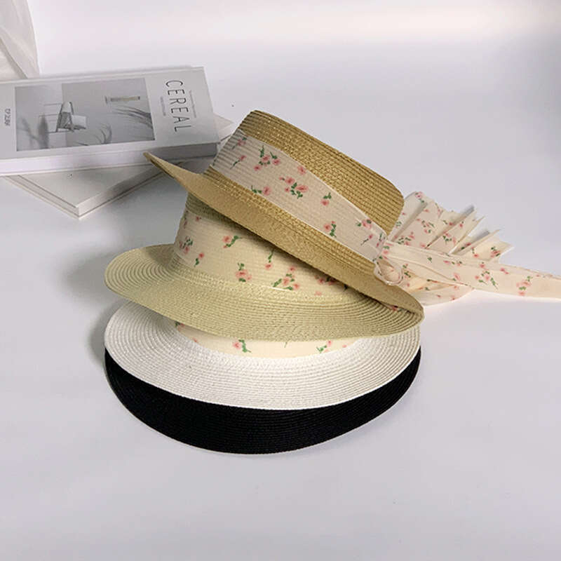 French elegant top children's summer countryside style, fashionable straw hat, travel sun protection, sunshade, fisherman hat