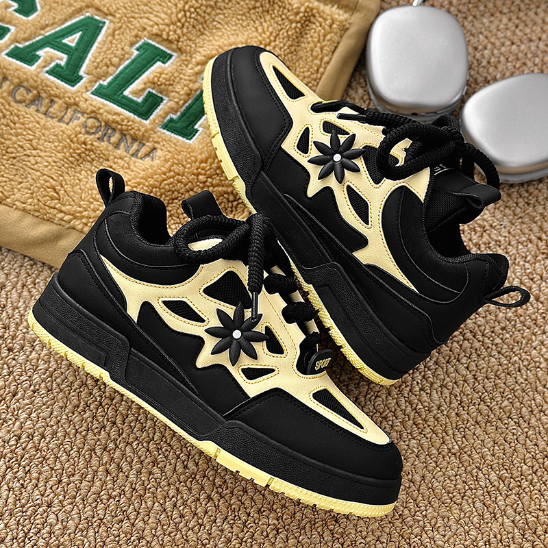 Autumn new men's shoes Korean version of fashionable shoes bread shoes men's casual shoes travel shoes sports shoes 2025s hot