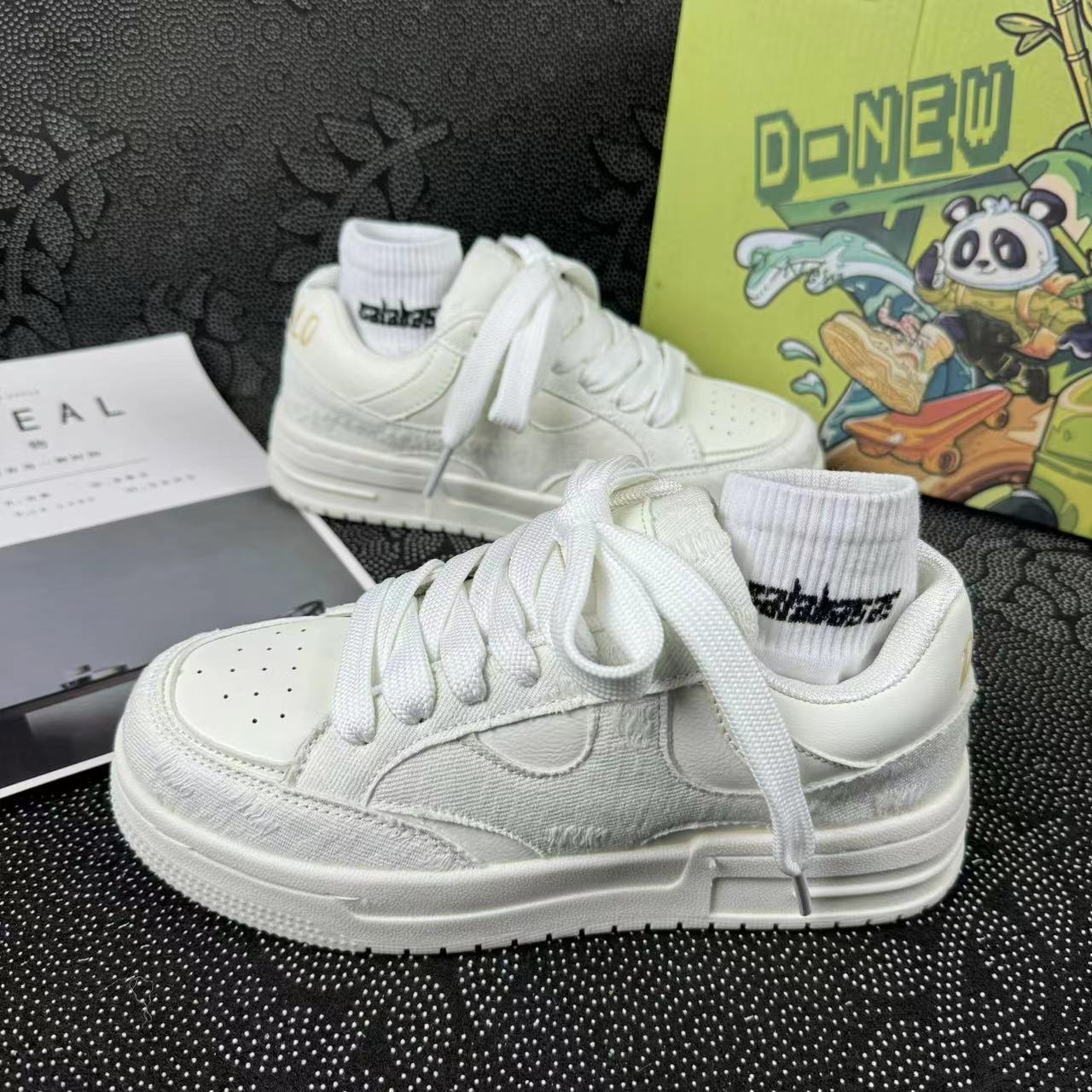 2025 Ins national trend leisure small white shoes niche original style for men and women skateboard shoes couple shoes student all-match sports shoes