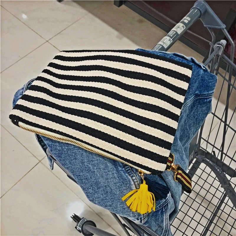 Cosmetic Bag Women Striped Makeup Case Organizer Korean Tassel Cosmetic Pouch Necesserie Travel Toiletry Bag Canvas Beauty Case 250327